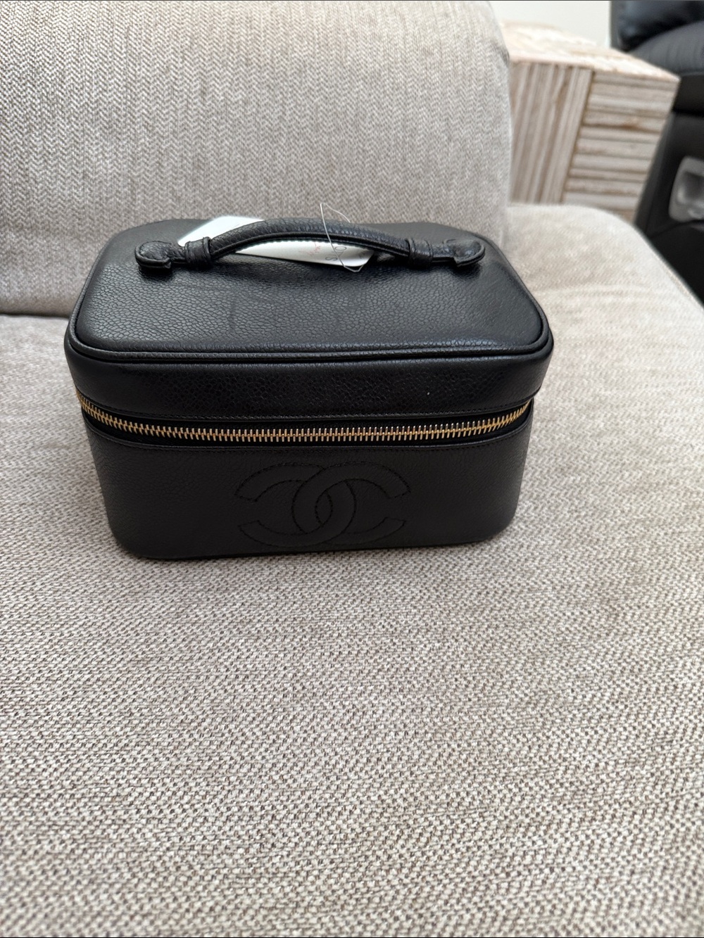 Pre owned luxury CHANEL Black Leather Vanity Case with Gold Hardware